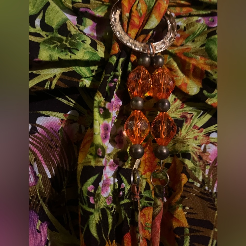 CATO Floral Blouse Vibrant Botanical Print - Picture 3 of 8